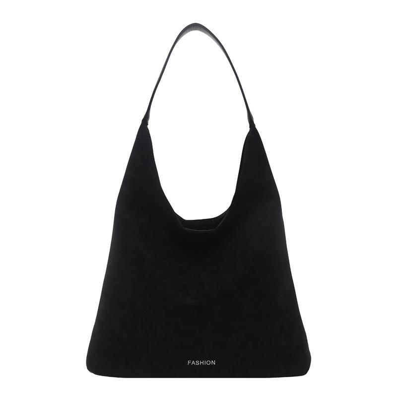 Street Style Large Bucket Bag For Women With Magnetic Closure And Polyester Lining