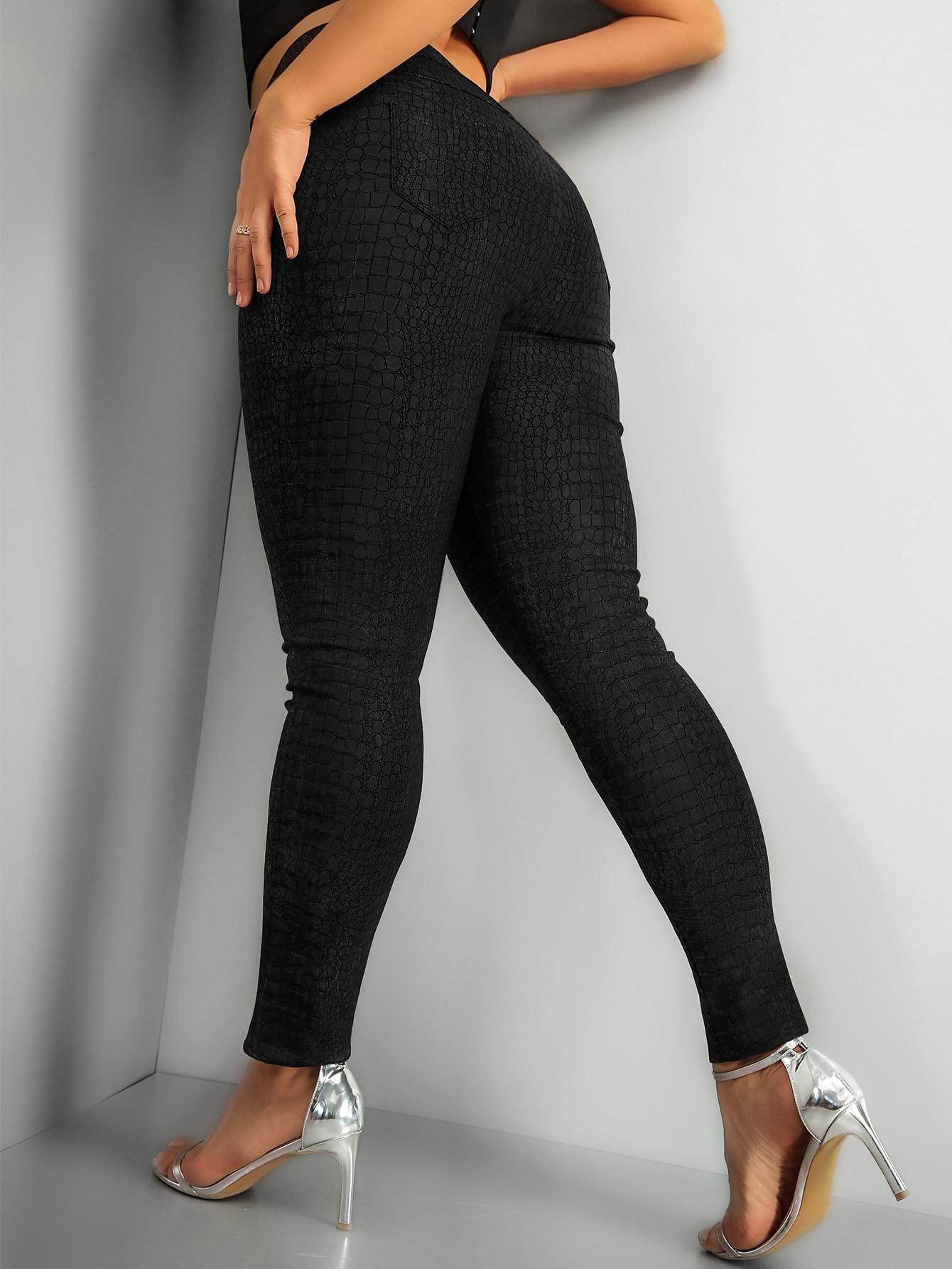 Узкие брюки Rose Beauty A Plus из эластичной искусственной кожи с крокодиловым узором — фото 6