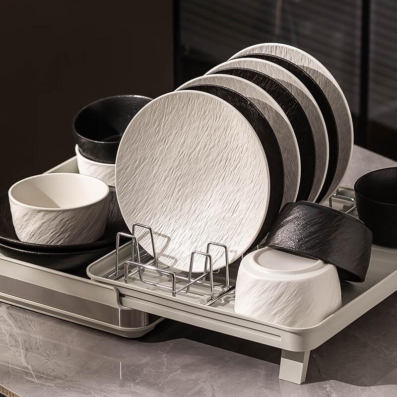 Modern Lanka Underglaze Ceramic Dinnerware