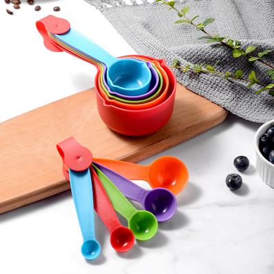 10 Stück Messlöffel Bunte Plastik-Messbecher Nützlicher Zucker Kuchen Backlöffel Küchenmesswerkzeug DIY Backzubehör