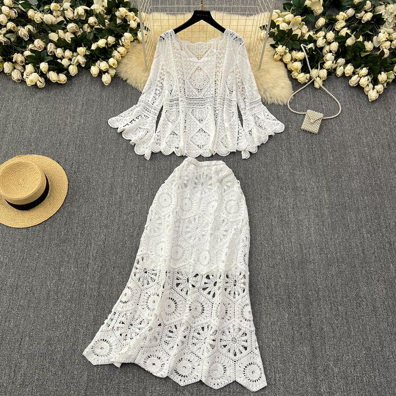 

Bohemia Vacation Suit Women s Loose All-Matching Hollow Knitwear Blouse High Waist Fishtail Skirt Two-piece Set White All yards