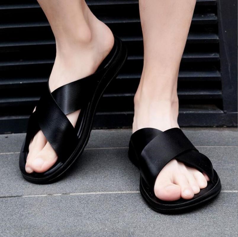 Leather Slippers For Men 2024 New Beach Summer Shoes High Quality Big Size 38-47 Slip On Light Flats Male Flip Flops