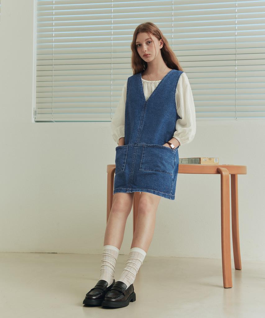Zero Street Stitch V-Neck Denim Dress / Blue