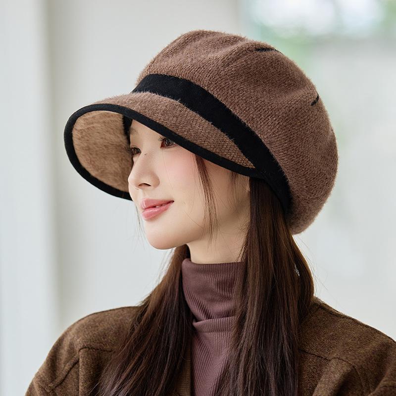 Versatile Plush Warm Octagonal Hat for Women In Autumn and Winter Outdoor Windproof Ear Protection Beret British Retro Baseball Cap