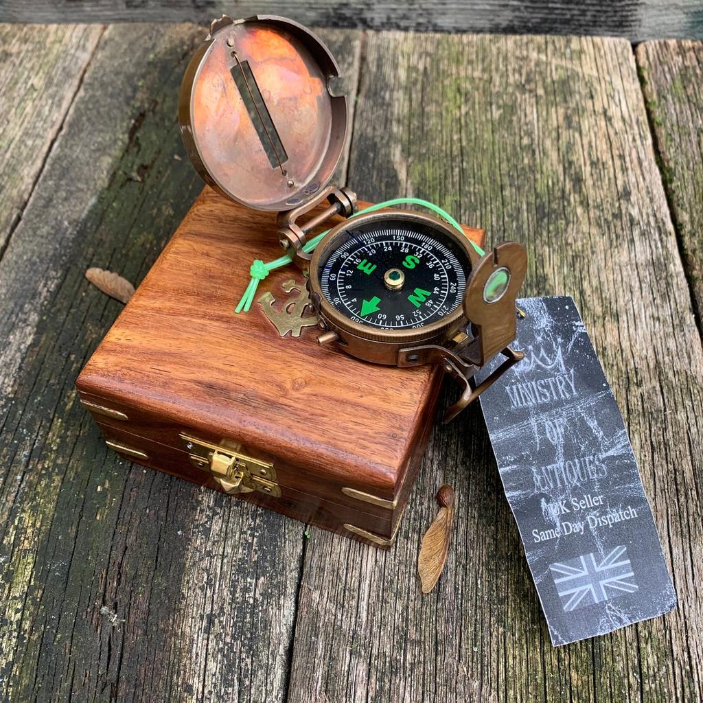 Soldiers Military Thumb Compass Vintage Brass WW2 1940 Navigation World War II