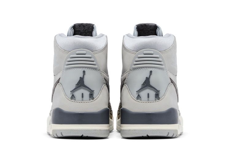 Jordan Legacy 312 Wolf Grey