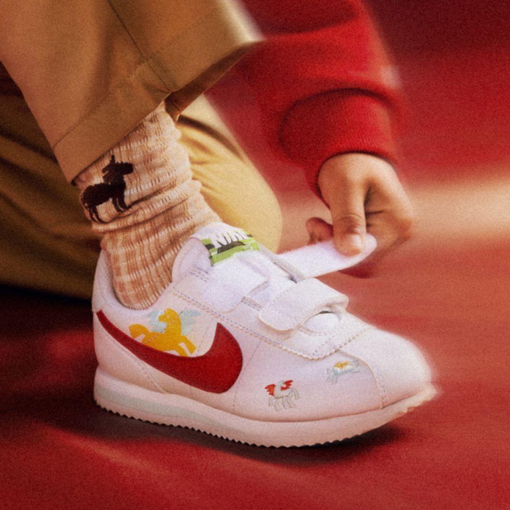 Nike Cortez Basic SL Synthetic Leather Low top Kids Running Shoes Whi 32