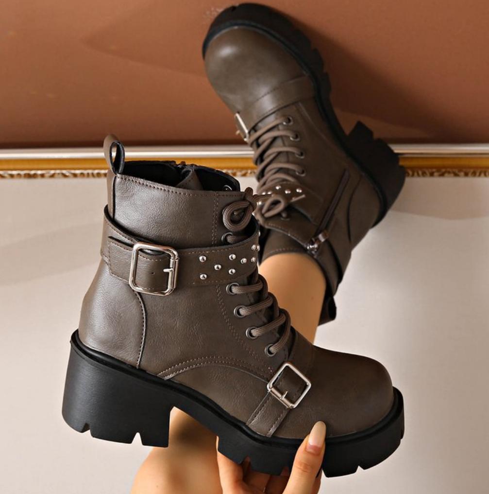 Fashion Women Platform Ankle Boots Vintage Thick Bottom Lace Up British Motorcycle Booties Outdoor Designer Shoes Women Zapatos De Mujer
