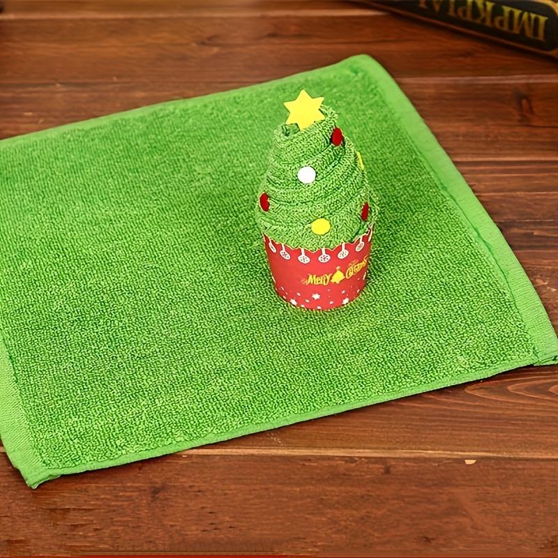Christmas Towel, Embroidered Youngsters's Gift Cartoon Christmas Gift Activity Small Gift, Kitchen Towel, Absorbent and Easy To Clean