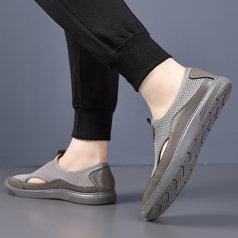 Fashion Mens Slip On Walking Shoes Mens Hollow Out Loafers Luxury Brand Men Casual Flats Male Comfortable Beach Sandals Driving Shoes