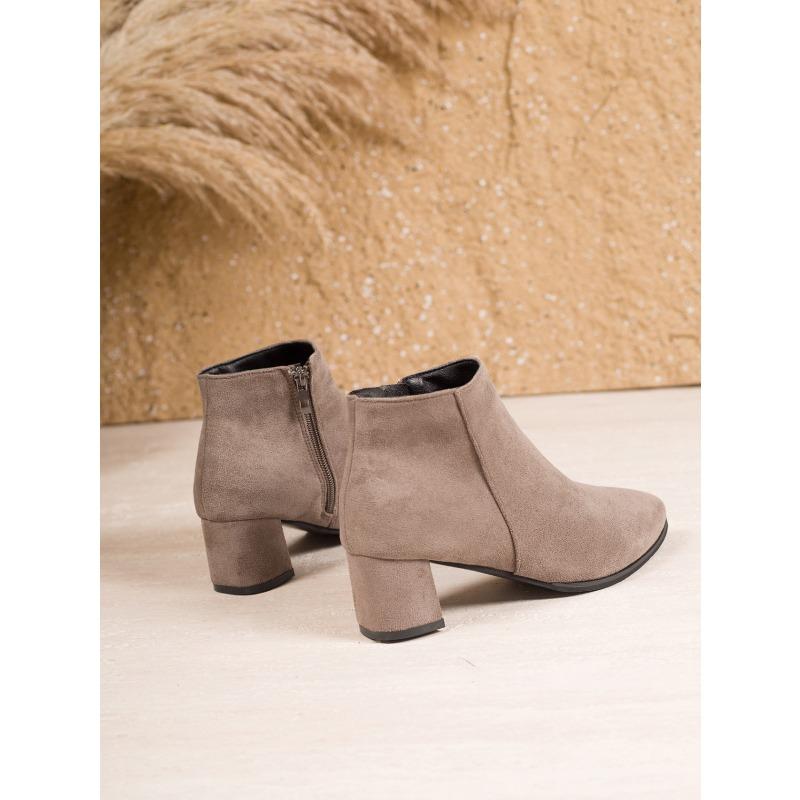 Suede Pointed Toe Plus Size Mid-heeled Fashion Boots 2025 Winter New Thick-heeled Martin Boots for Women