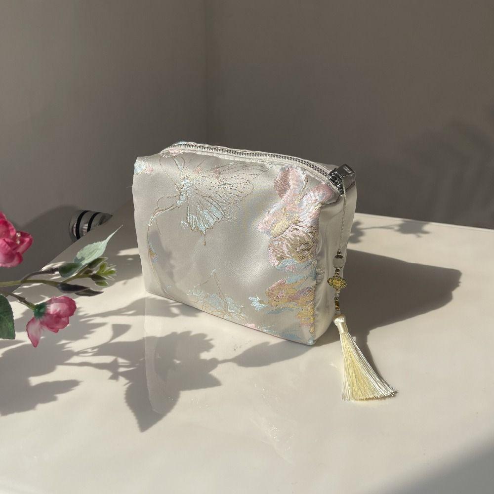 Breathable Polyester Cosmetic Bag Zipper Closure Chinese Style Zipper Clutch Embroidery Floral Beauty Case Beauty Tools Storage