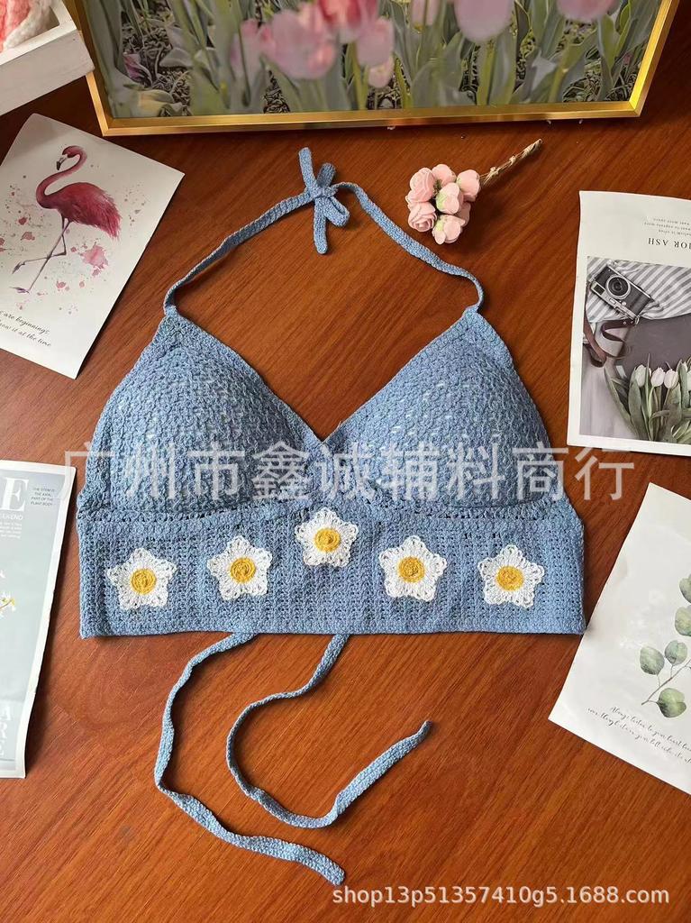 Neck small vest with chest pad, sling inside, shoulder-spilled backrest, hollow tube top, embroidered vest, women's summer short top