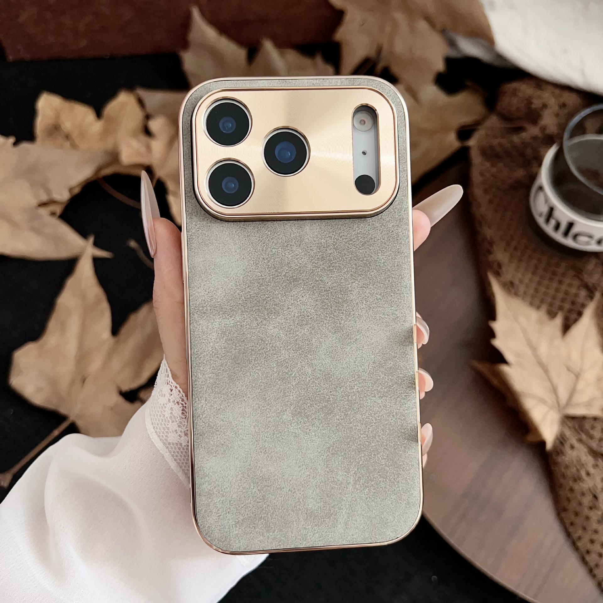 iPhone 17 Pro Max Electroplated Metal PU Leather Protective Case with Precise Lens Hole 15