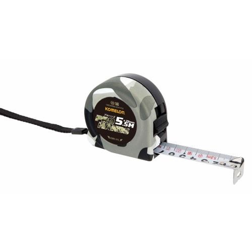 Komelon Convex JIS Class 1, 5.5m, 25mm Wide, KMC-31L. Assorted product, color cannot be specified. Available in Camouflage Green or Camouflage White.