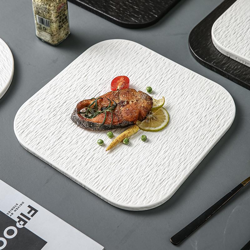 Ceramiczny Talerz Obiadowy na Stek Zachodni Wołowina Włoski Makaron Warzywa Czarny Biały Płaski Talerz Kuchenny Resturacja Hotel Naczynia Stołowe