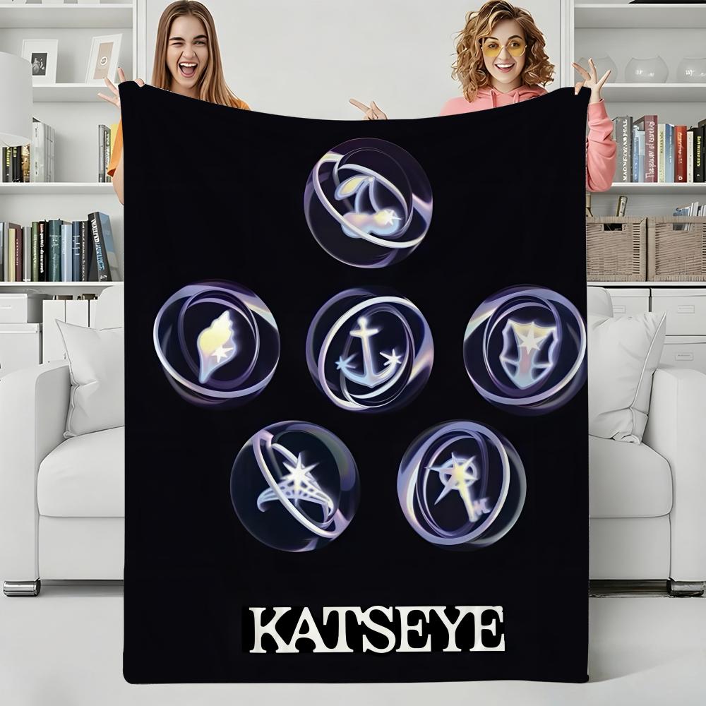 Girlgroup K-KATSEYEs Throw Flannel Blanket Perfect for Sofa Office Bed Travel Sleep Read Relax Camping four season use