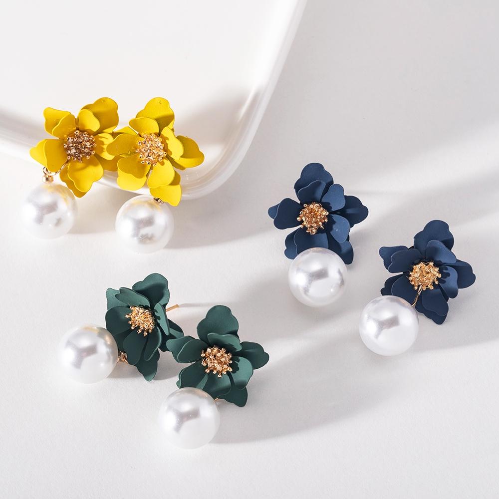 Yutsai Korean Flower Painting Earrings Imitation Pearls Alloy Stud Earrings Elegant Fashion Jewelry OG071