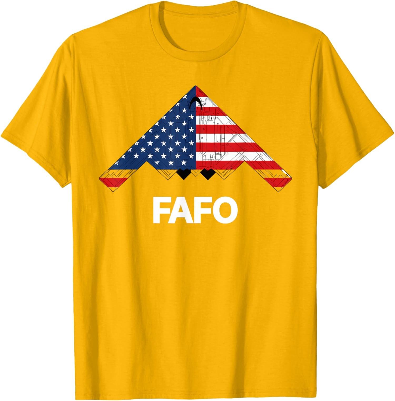

B-2 Bomber Military Stealth Airplane American Flag Unisex T-Shirt 5XL різнокольоровий