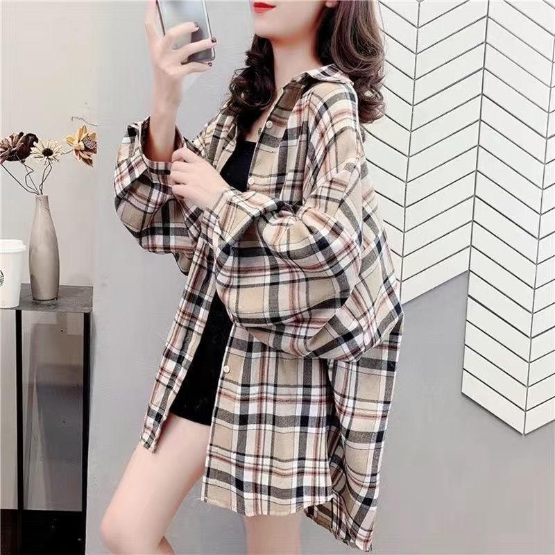 

2025 Spring Women s Retro Plaid Long Sleeve Shirt – Lightweight Hong Kong Style Jacket M