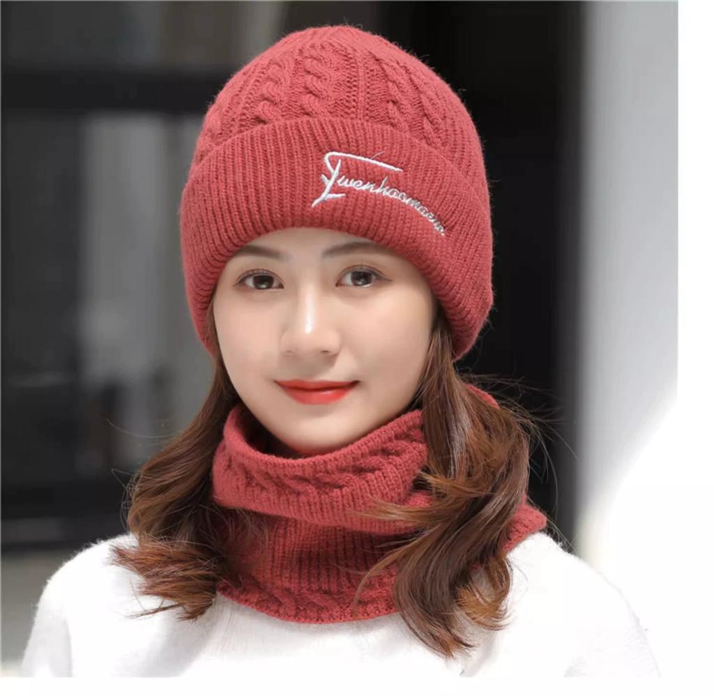 Hat Women's Winter Woolen Hat Plush Thickened Ear Protection Autumn and Winter Cycling Windproof Knitted Hat