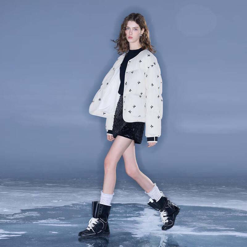 

Женский пуховик Sancai с вышивкой в виде бантика XL