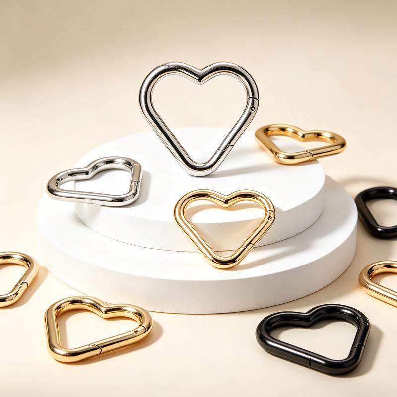 Heart-Shaped Zinc Alloy Spring Buckle Keychain for DIY Jewelry & Bags