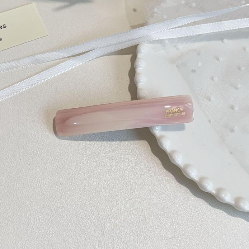 Acetic Acid Large-sized Hairpin with A Single-slot Design, Top-mounted, Featuring An Elegant Spring Clip Hairpin.