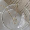 Elegant Women's Square Shell Necklace: Versatile, Simple, and Stylish Clavicle Chain Accessory
