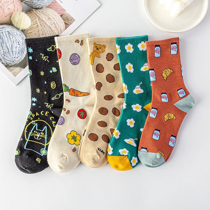 Zufällige Fünf Paar Damen Socken Mode Druck Cartoon Muster Socken Winter Dick Warm Frottee Frottee Socken