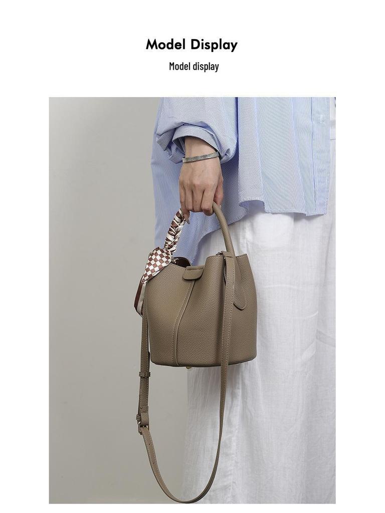 2025 Všestranný dámský módní šátek, kabelka bucket a crossbody kabelka