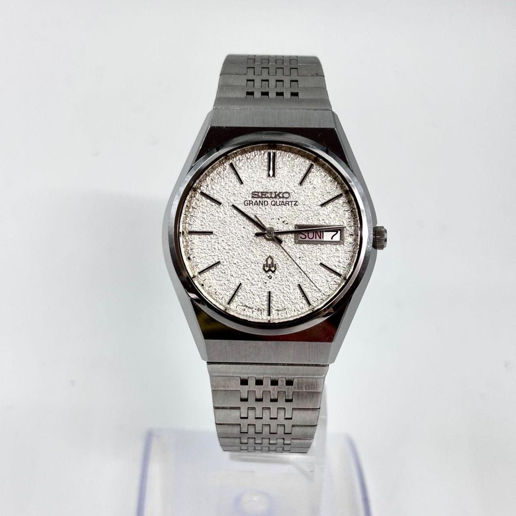 Used [Operation/Genuine Bracelet] SEIKO/SEIKO GRAND QUARTZ/Grand Quartz Day Date Snow Dial/Diamond Dust Made by Suwa Seikosha Manufactured in June