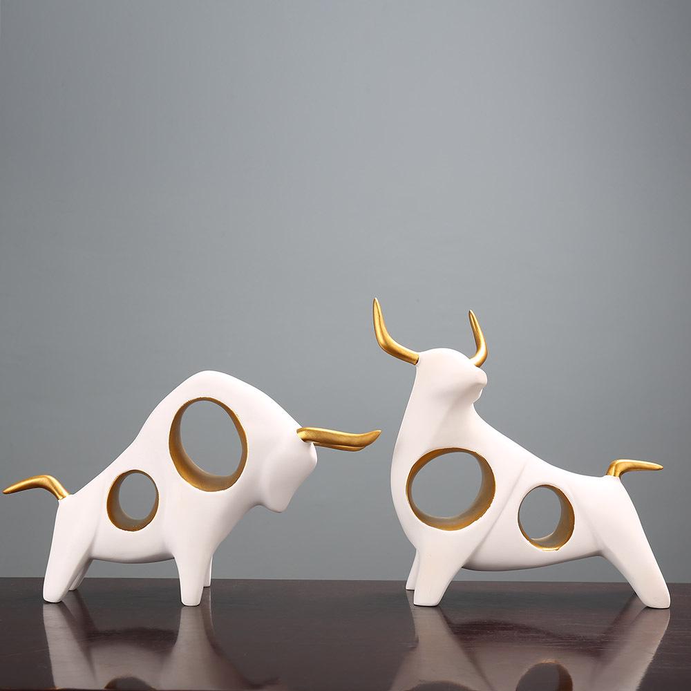 Modern Resin Cow Figurine: Creative Home & Study Decoration, Perfect Gift