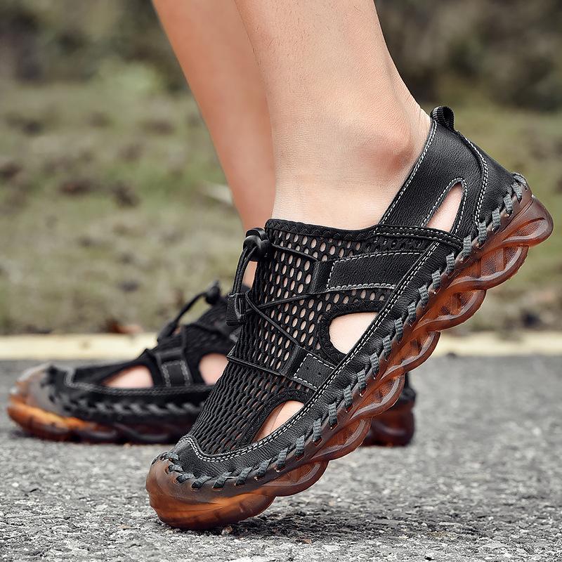 

Літні сандалі чоловічі шкіряні м які підошви дихаючі пляжні туфлі спортивні та спортивні туфлі 46