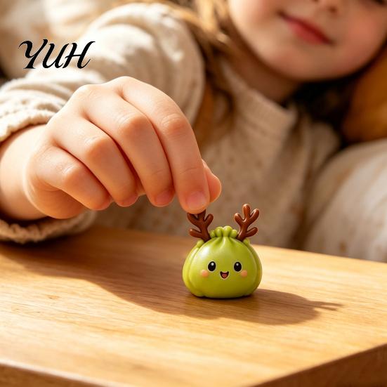 Educational Sensory Toy 24 Day Christmas Countdown Calendar, Soft TPR Bun Squeeze Dumpling Character Collection Set for Stress Relief, Festive Holiday
