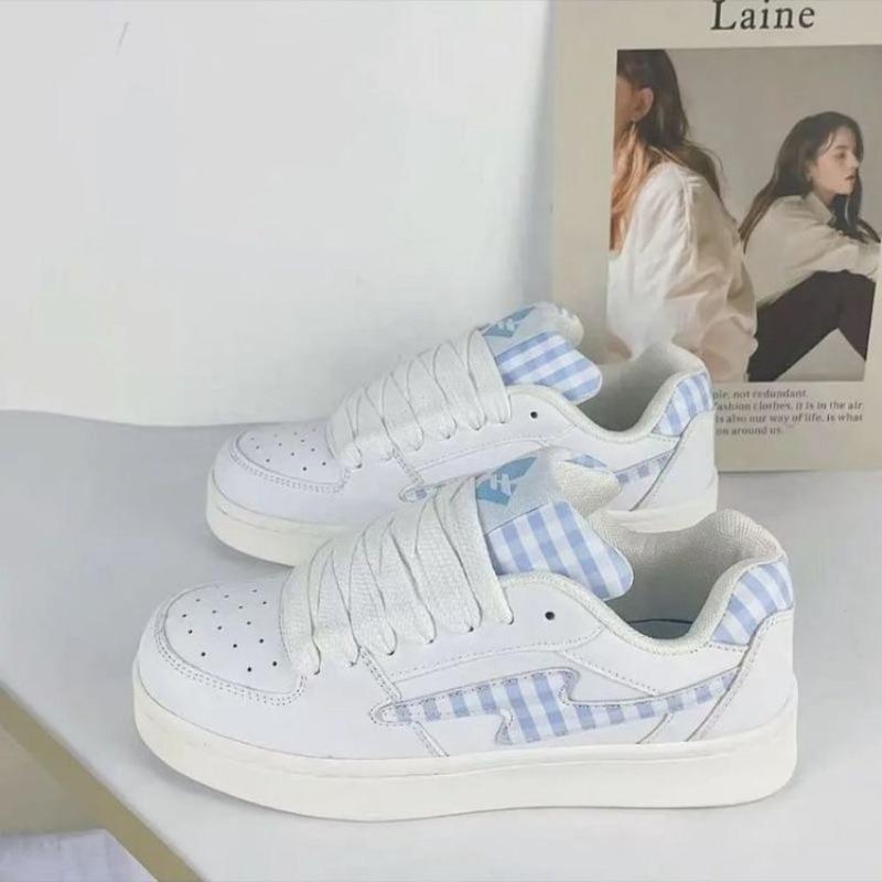 College style fashion bread shoes women's autumn new versatile sports shoes student casual board shoes
