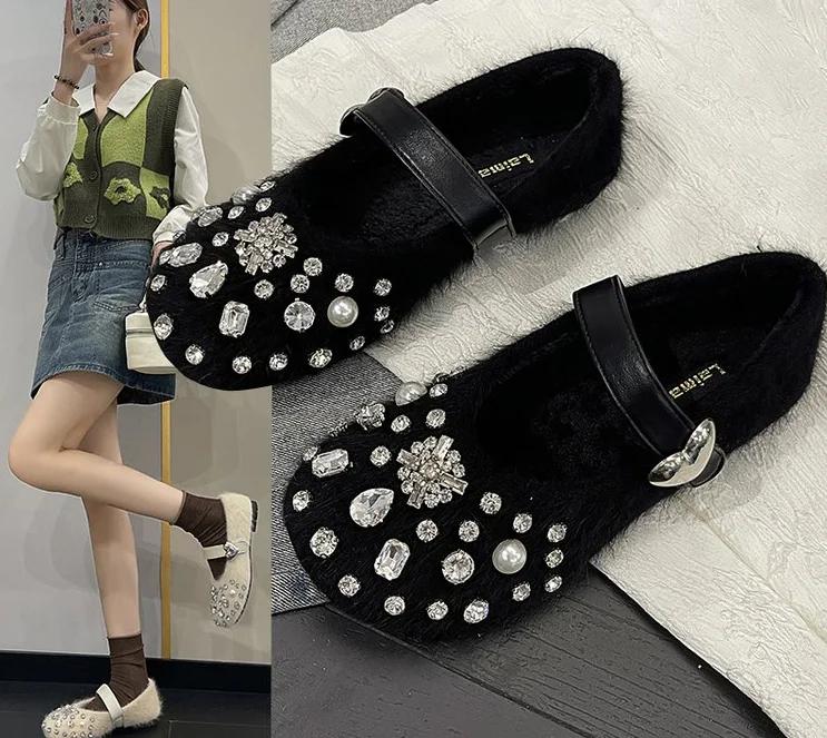 Fashion Shoes Woman 2025 Autumn Crystal Loafers Fur Casual Female Sneakers Square Toe Flats New Fall Rhinestone Comfortable Boat Winter
