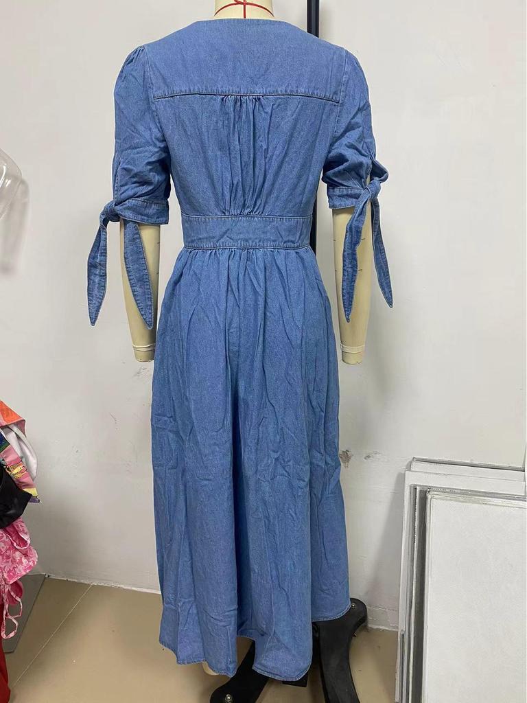 2024 European & American Fashion V-neck Denim Dress
