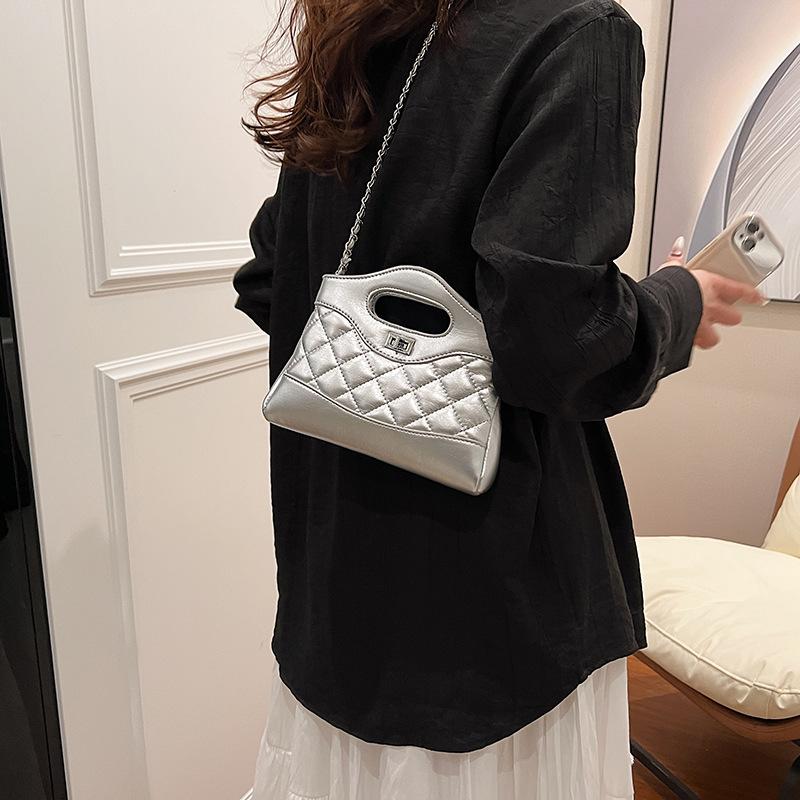 

2025 новая женская сумка через плечо, сумка-мессенджер, ins корейская версия Xiaoxiangfeng, сумка с цепочкой, модная универсальная женская сумка серебряный