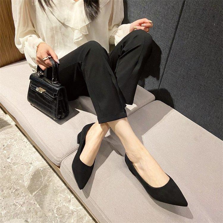 Pointed Thick Heel Single Shoes Women's New Soft Sole Not Tired Middle Heel Light Mouth Black Work Shoes Commuter Women's Shoes