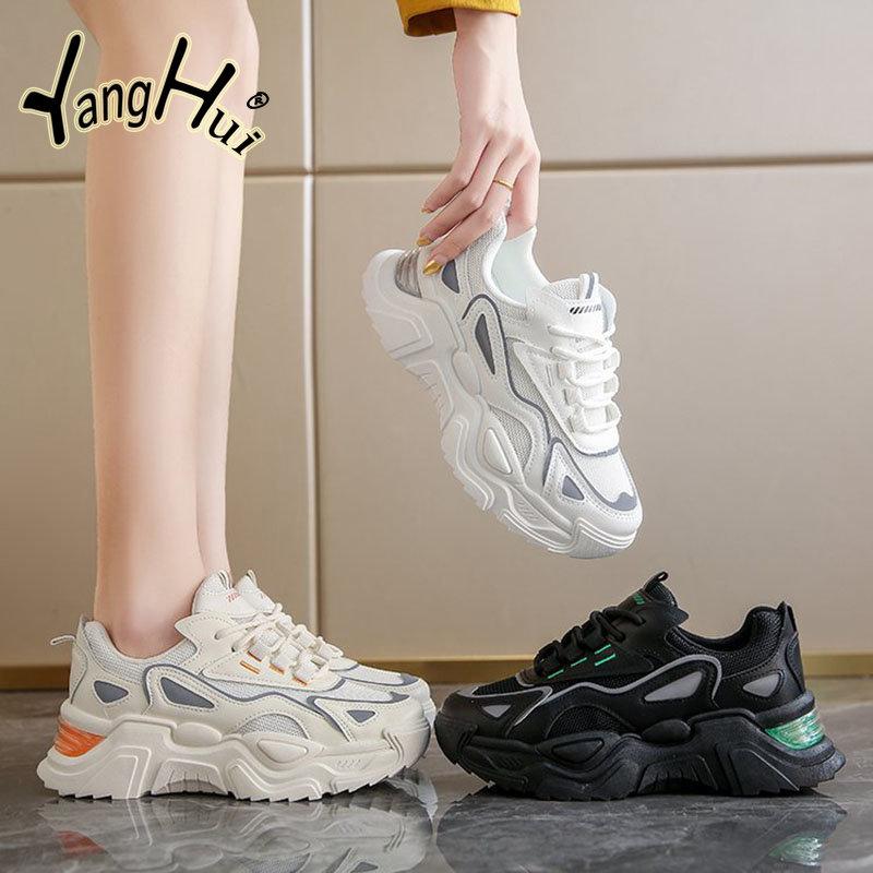 Korean Style Mesh Breathable Sneakers Men 2024 Fashion Casual Couple Style Thick Bottom Anti-slip Running Sports Shoes Summer