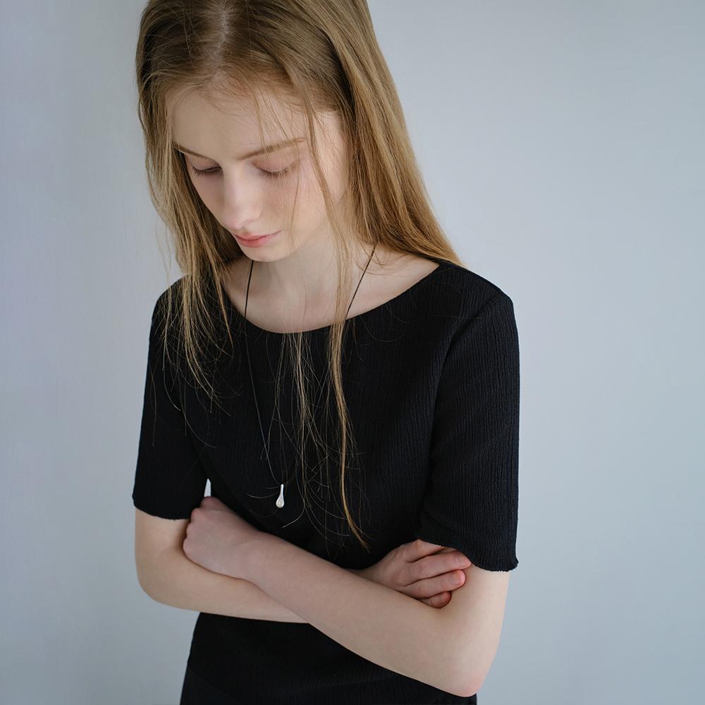 PLASTIC ISLAND [Capsule Line] Pleated Knee-Length Slim T-Shirt Ps2Ch489