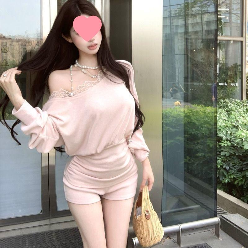 Korean-Style Lace Patchwork Long Sleeve T-Shirt - Spring 2025 Fashion: Sexy, Slimming, Modal