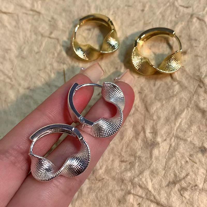 Cercei Hoop Textura Neregulată la Modă pentru Femei Vintage Simplu Geometric Răsuciți Cercei Cerc Mic Bijuterii Estetice Cadou