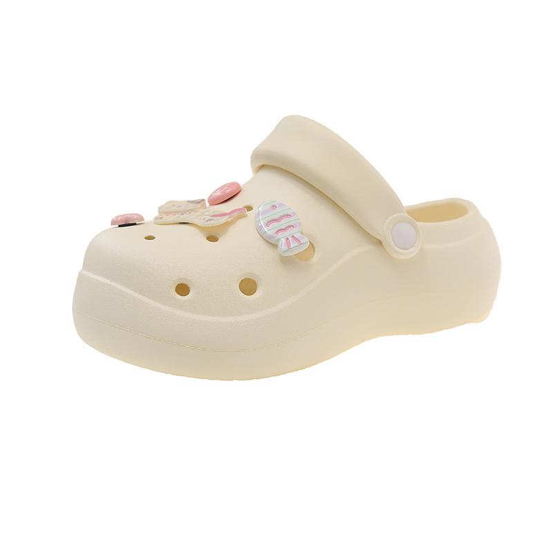 Fashion versatile stepping on shit cartoon cute kitten hole shoes women's 2025 summer new breathable non-slip bag head drag