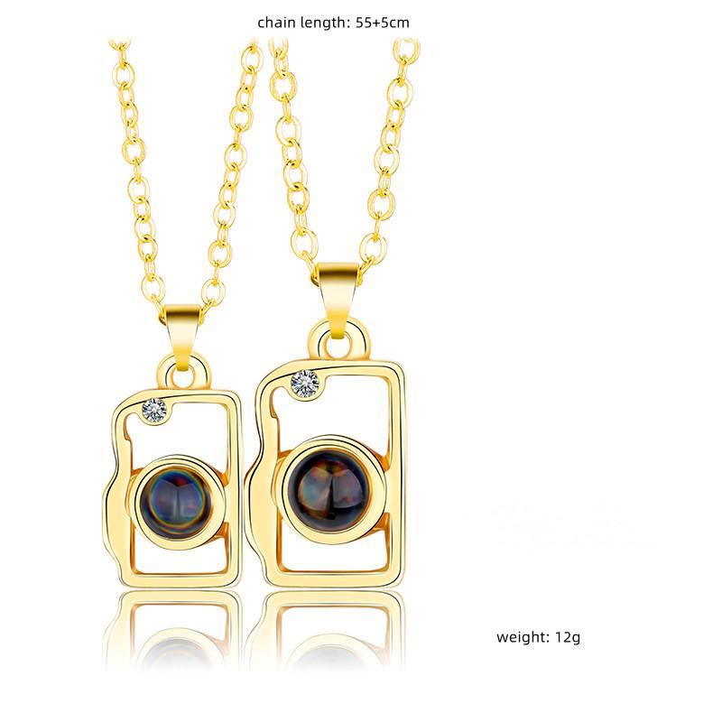 2Pcs Magnetic Couple Necklace For Women Men I Love You 100 Languages Projection Necklace Heart Shape Pendant Necklace Zircon