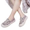 Fashion Women's Thick Soled Canvas Shoes Spring Fashion Casual Slip-on Flats Soft Sole Sneakers Women Comfortable Non Slip Walking Shoes