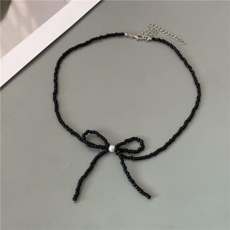 Korean Fashion Knotbow Choker Necklace for Girl Trendy Romantic Handmade Rice Beads Short Neck Jewelry Gift for Friend