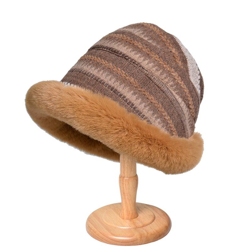 

Plush ear protector bucket hat winter outdoor windproof warm bucket basin hat fleece cold Mongolian hat women хакі