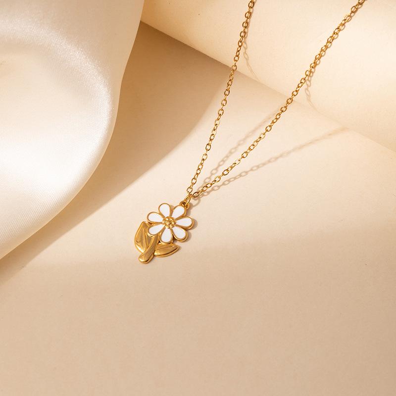 Elegant Titanium Steel Pink Cherry Blossom Necklace with Colorful Drip Glaze Rose Flower, Versatile Women's Clavicle Chain